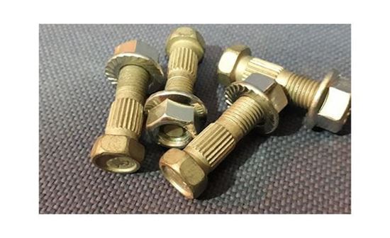 تصویر HIC پیچ ومهره دوسررزوه منبع اگزوز پراید