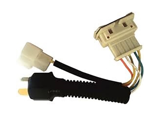 تصویر سوکت چراغ جلو پراید 131و 132 نوین پارت